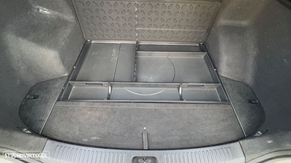 Kia Ceed SW 1.6 CRDi EX - 15