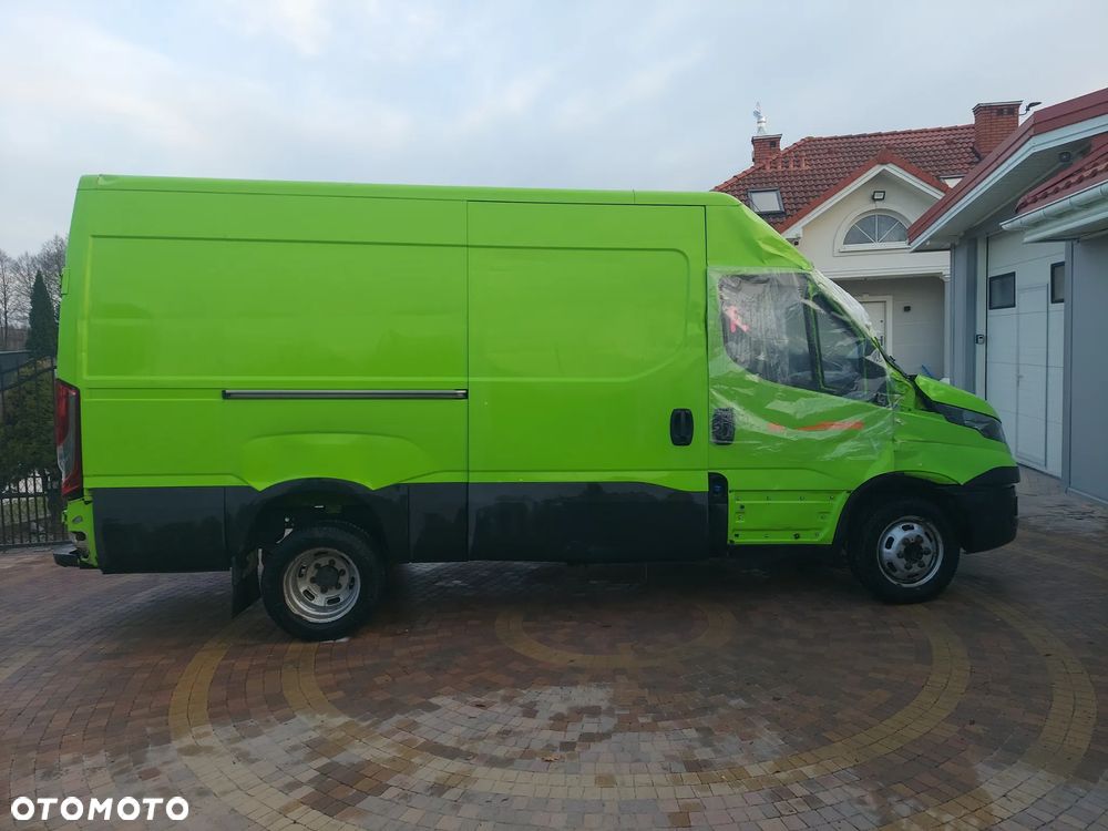 Iveco 35c18 - 11