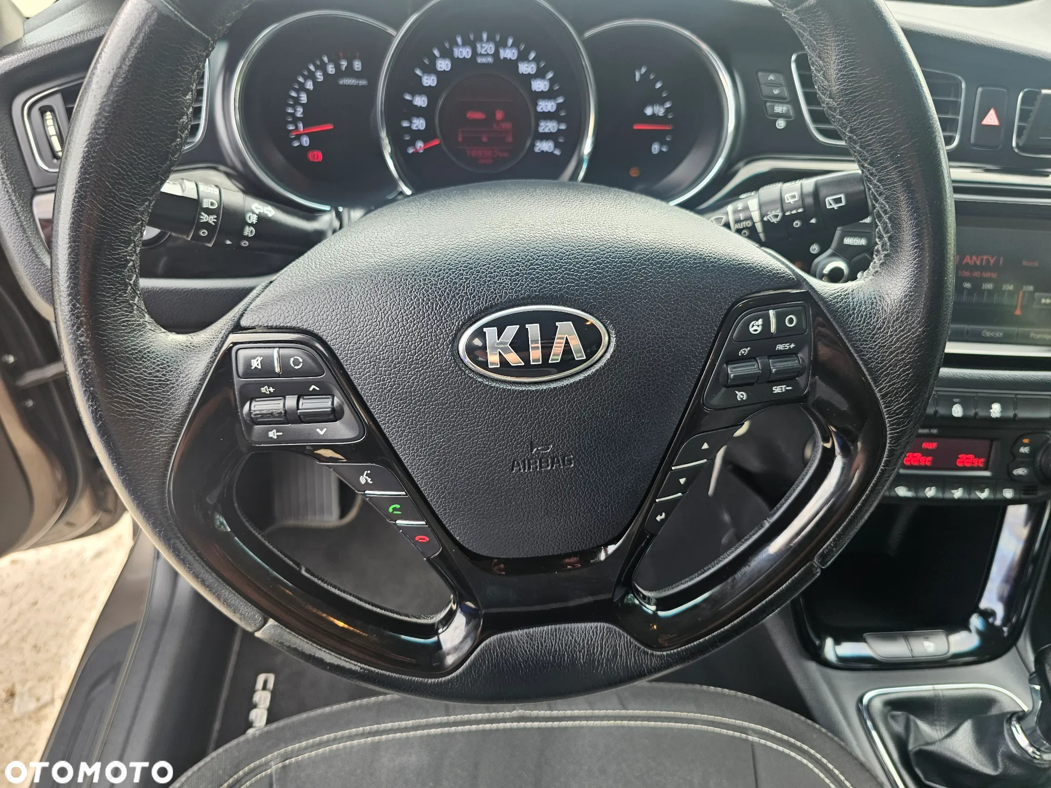 Kia Ceed Cee'd 1.6 GDI XL - 18