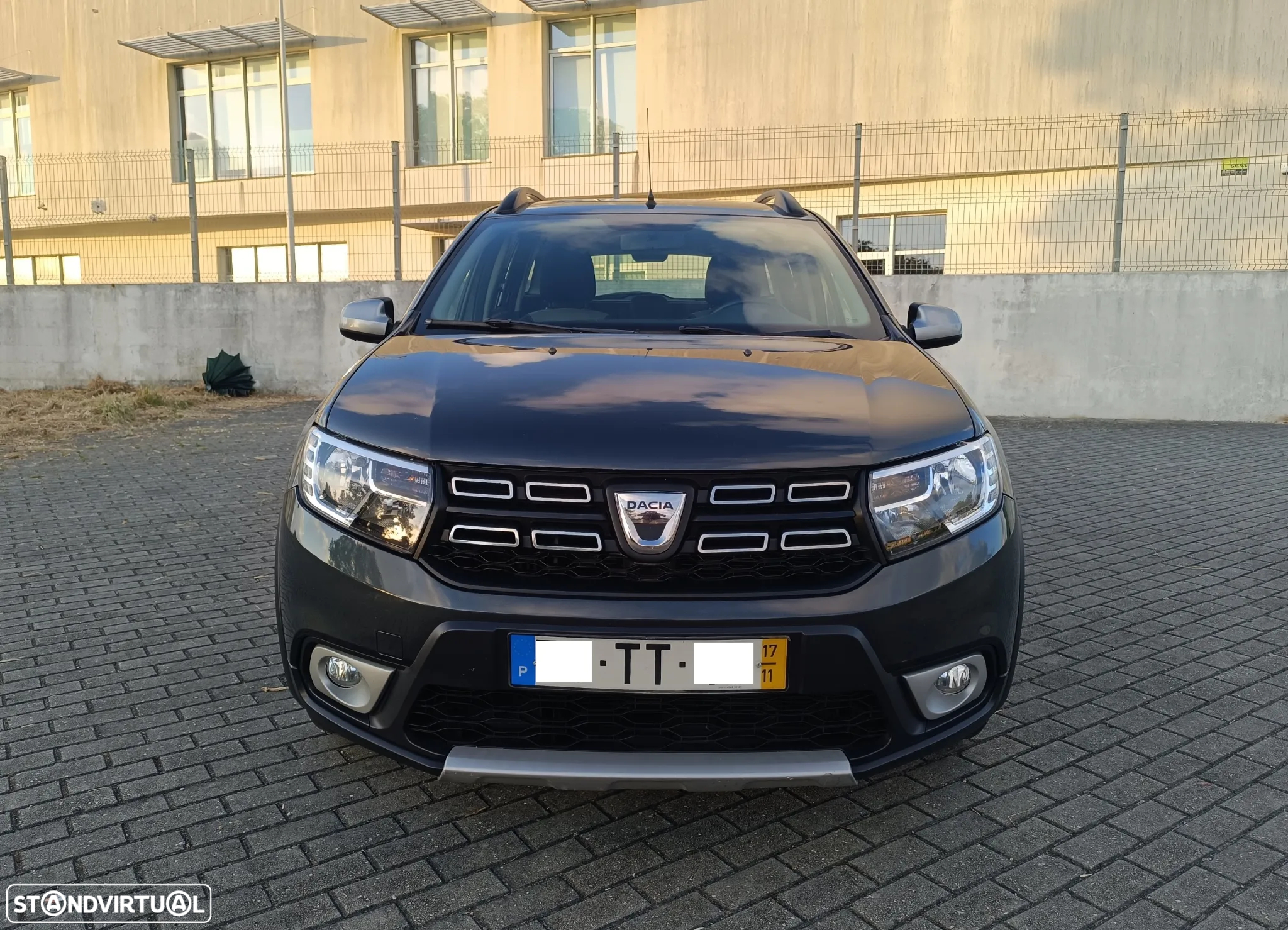 Dacia Logan MCV 0.9 TCe Stepway - 9