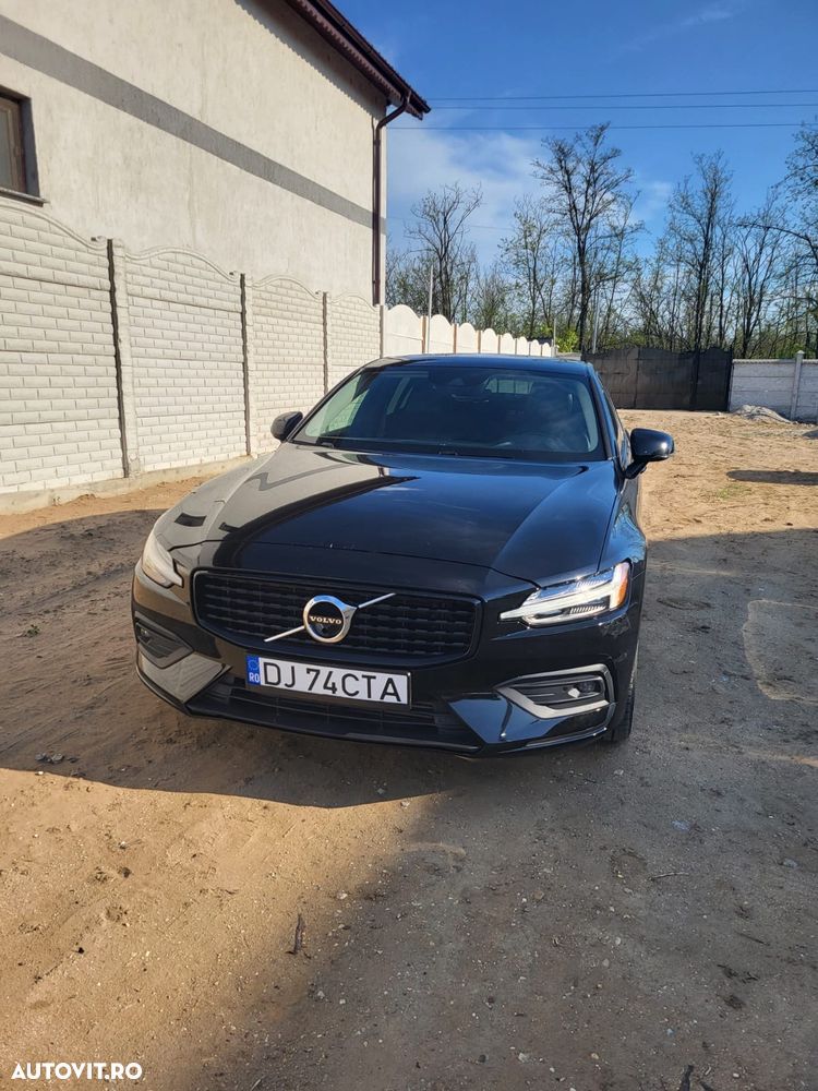 Volvo S60 2021 photo 2