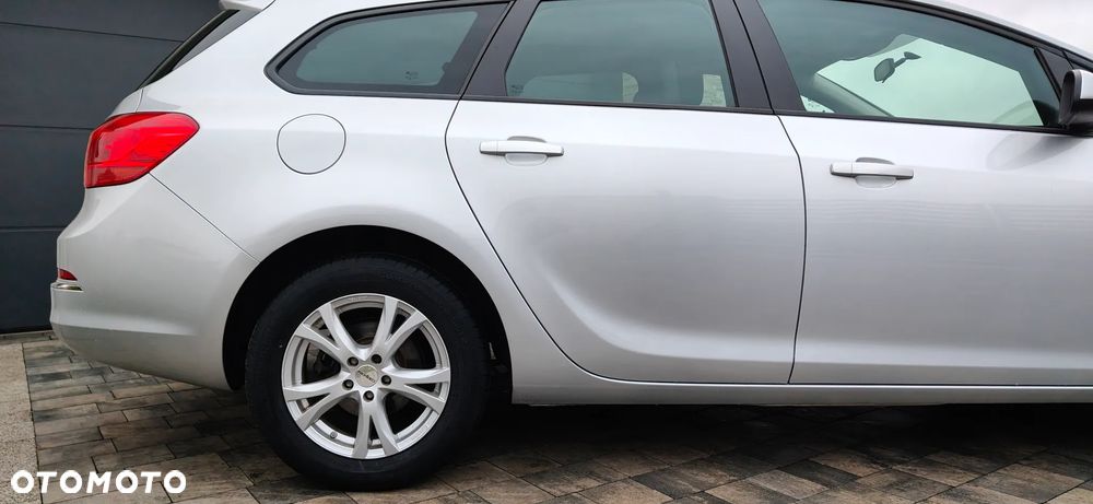 Opel Astra 1.6 ENERGY - 10