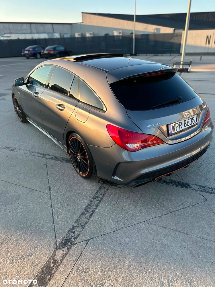 Mercedes-Benz CLA AMG 45 4-Matic - 8
