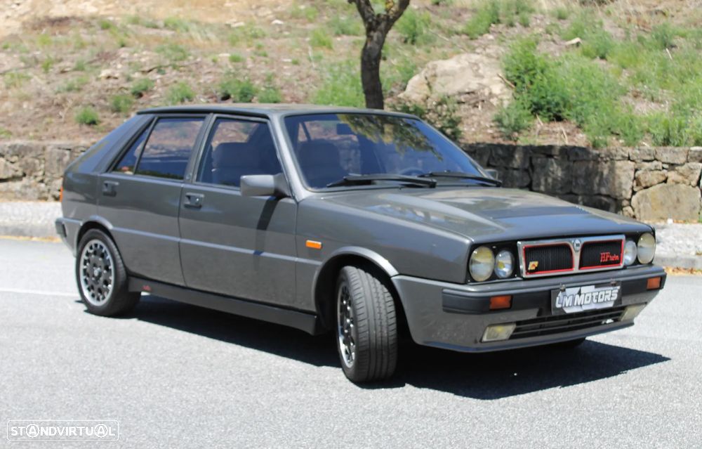 Lancia Delta 1.6 HF Turbo - 4