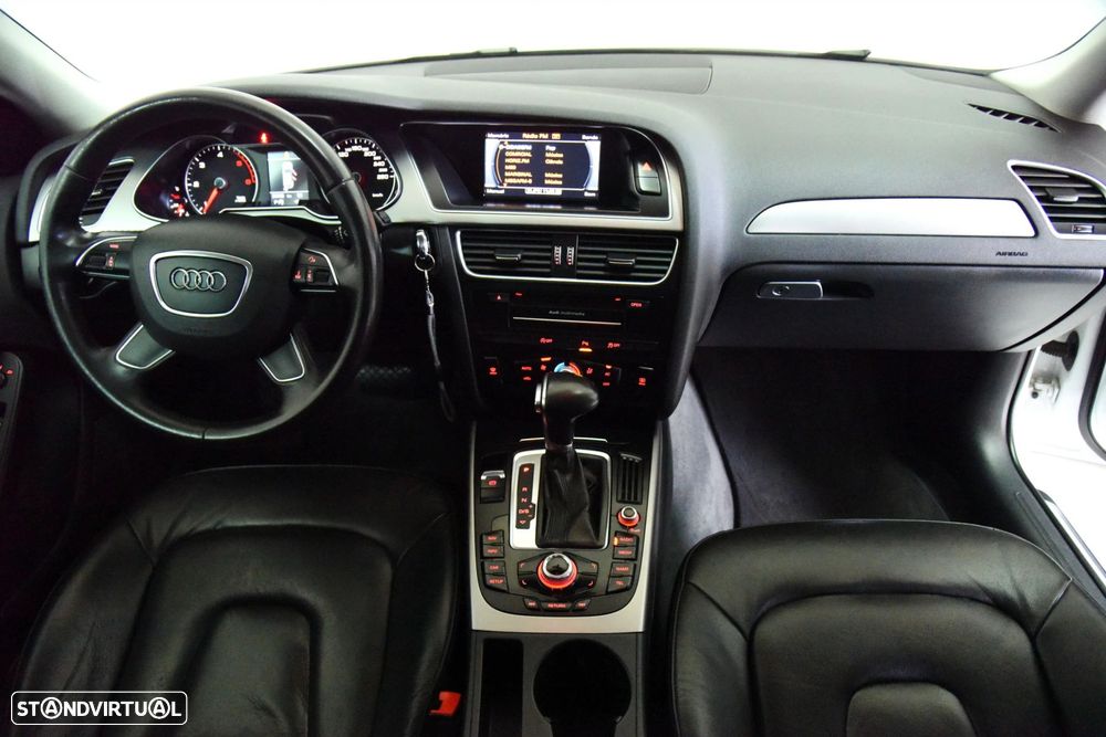 Audi A4 Avant 2.0 TDI Multitronic Business Line - 15