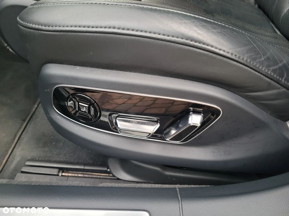 Audi A8 50 TDI quattro tiptronic - 14