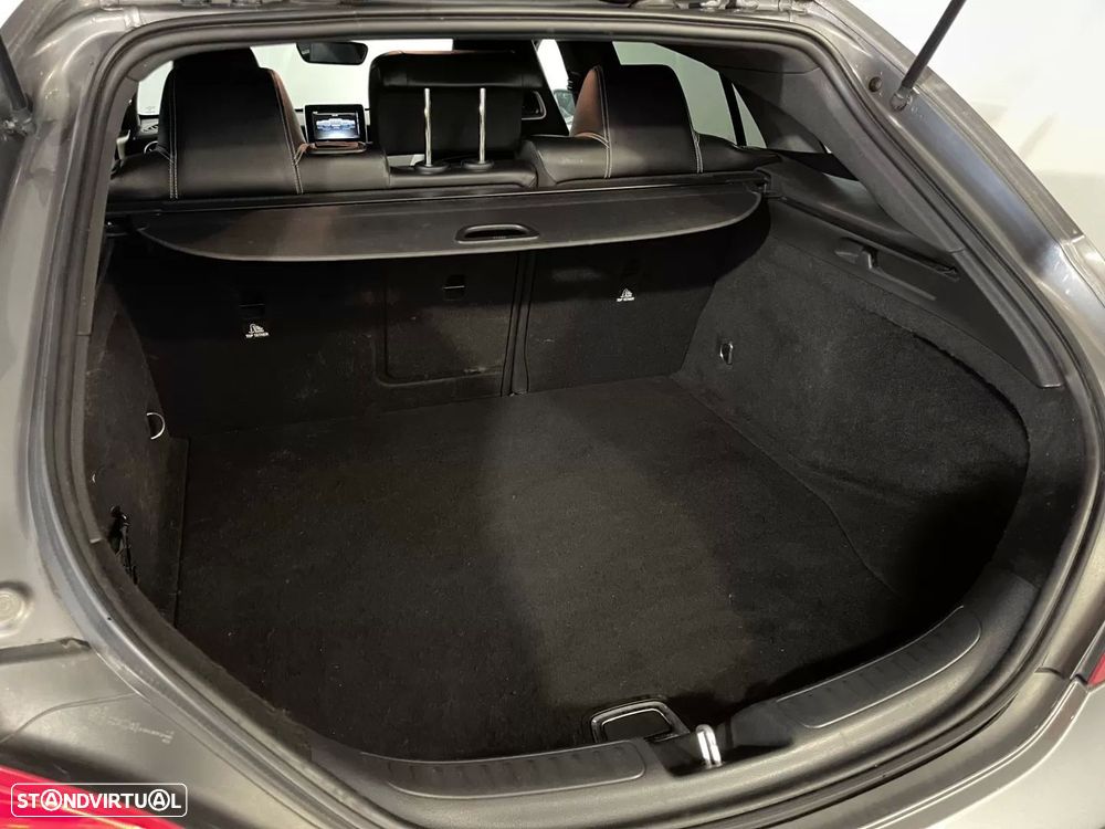 Mercedes-Benz CLA 180 d Shooting Brake Aut. - 29
