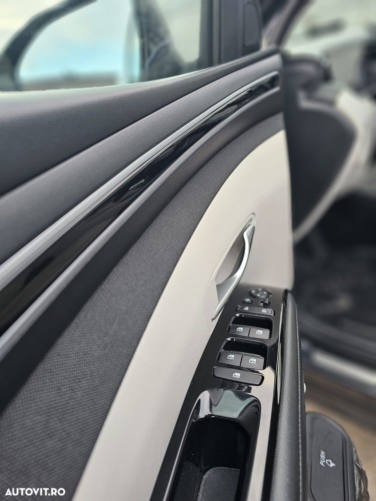 Hyundai Tucson HEV 1.6 l 230 CP 4WD 6AT Premium - 12