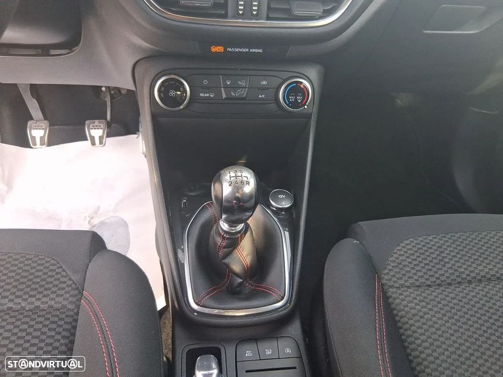 Ford Fiesta 1.5 TDCi ST-Line - 12