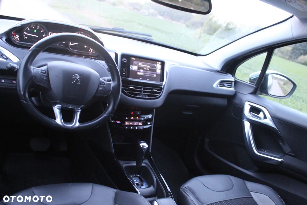Peugeot 2008 1.6 VTi Active - 14