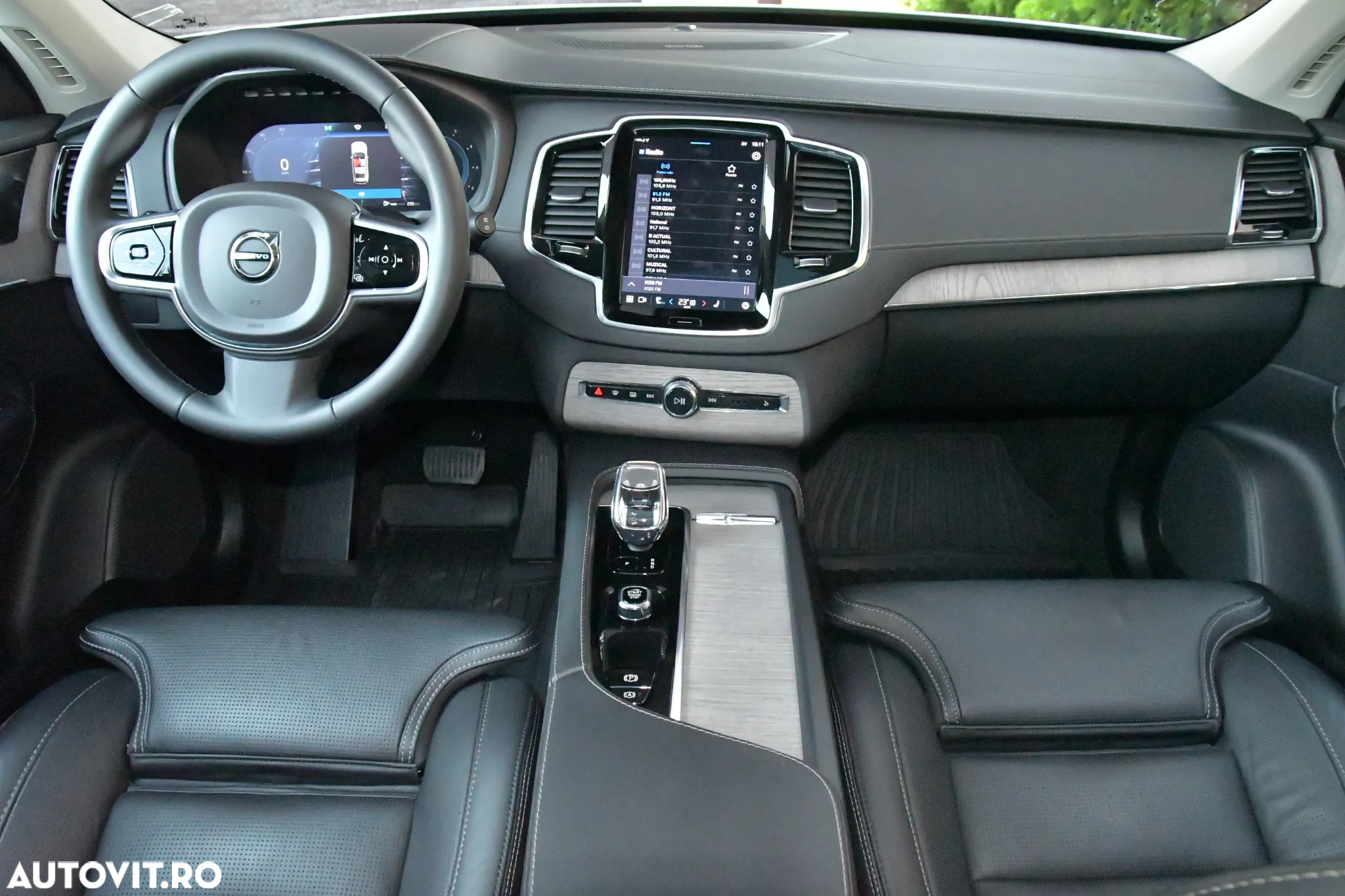 Volvo XC 90 B5 MHEV AWD 5 locuri R-Design - 39