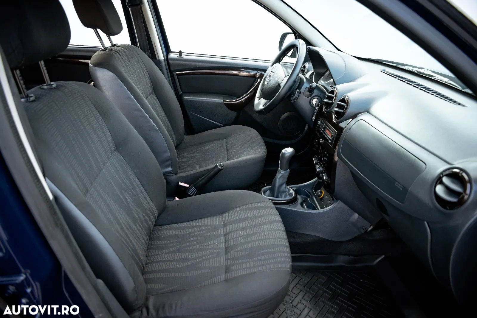 Dacia Duster 1.6 4x2 Laureate - 20