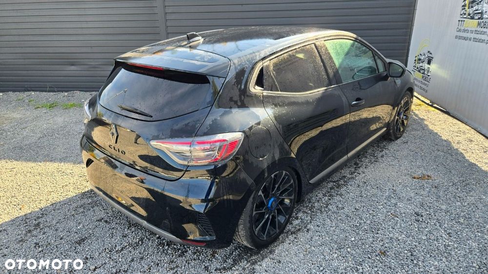 Renault Clio - 23