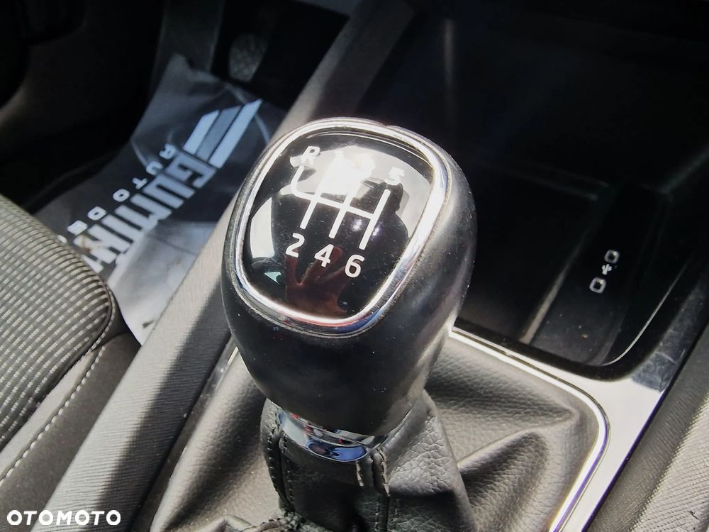 Skoda Octavia 2.0 TDI Tour - 28