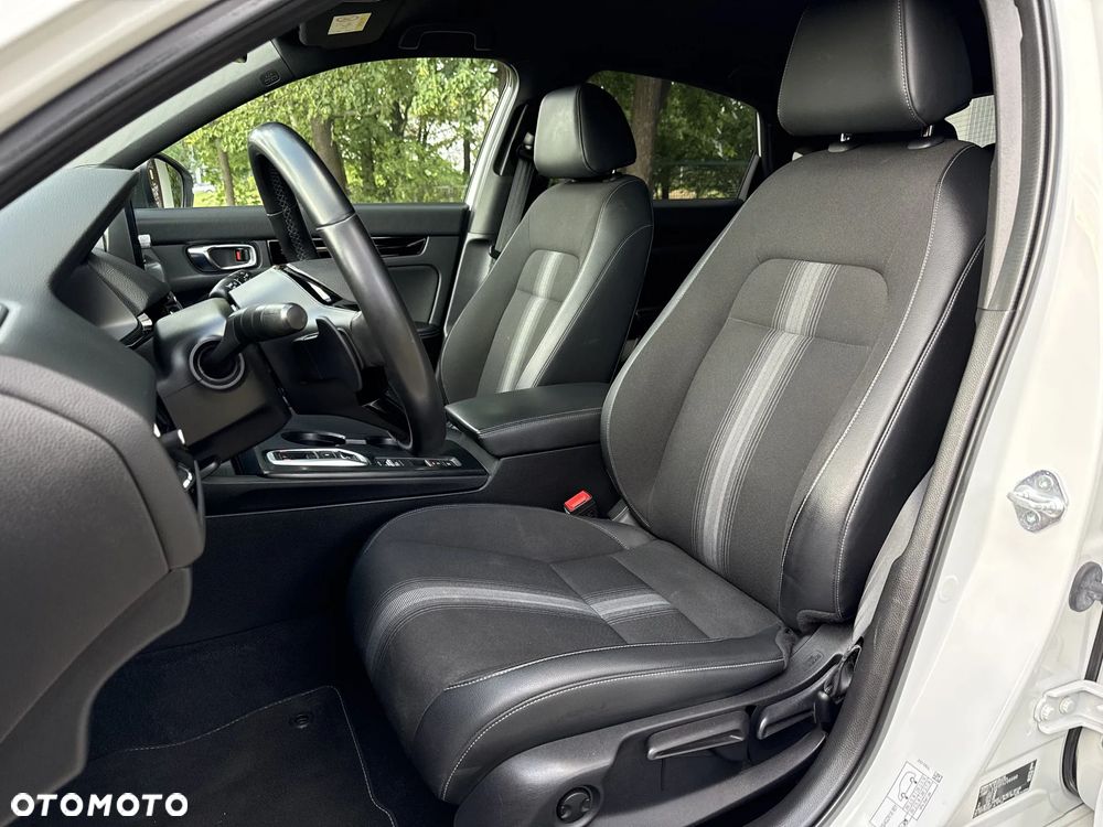 Honda Civic 2.0 i-MMD Sport BSI CVT - 12
