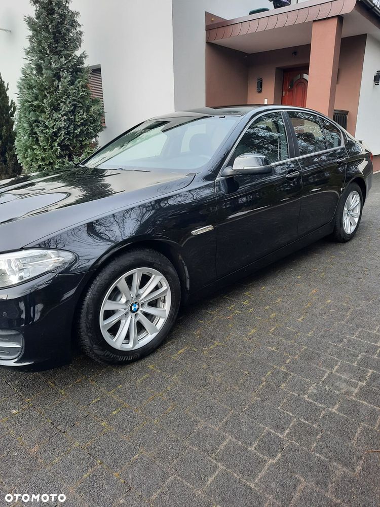 BMW Seria 5 518d - 24