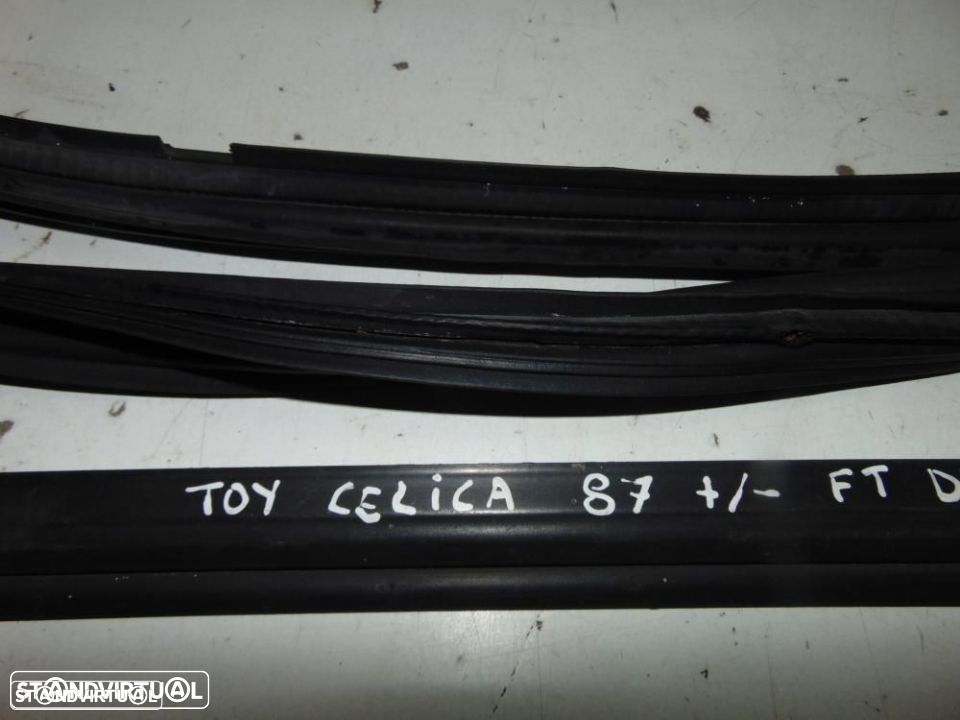 Toyota Celica modelo 1987 borracha mala - 3