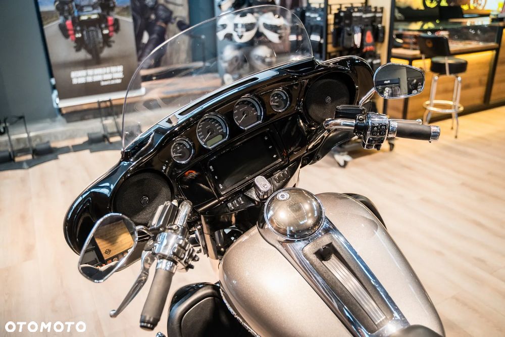 Harley-Davidson Touring Ultra Limited - 9