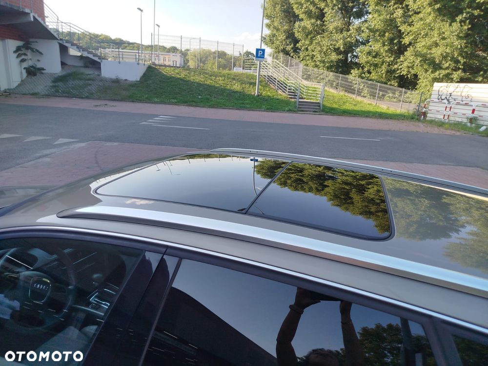 Audi A4 Avant 2.0 TDI DPF multitronic S line Sportpaket - 14