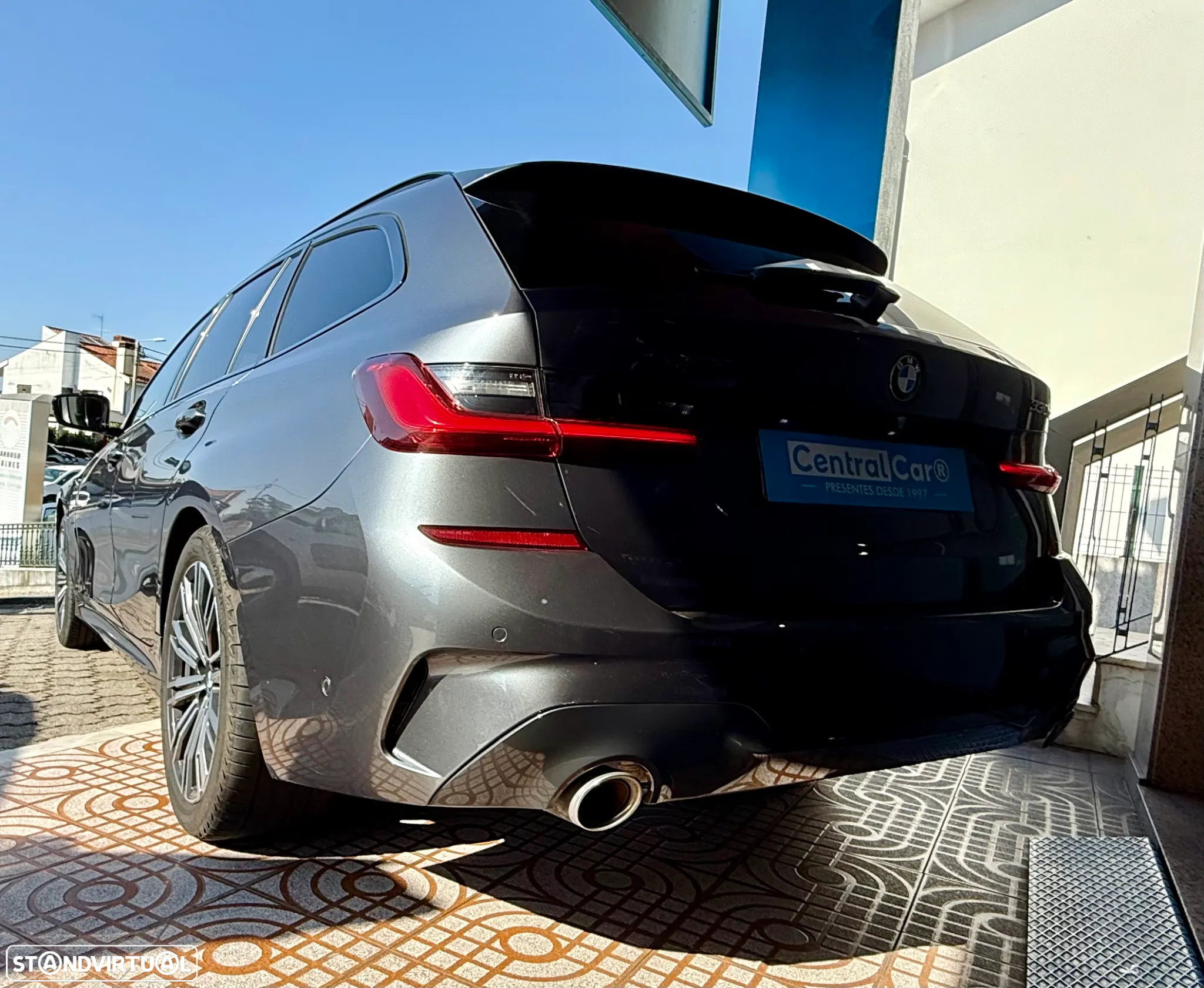 BMW 330 e Touring Pack M Auto - 9