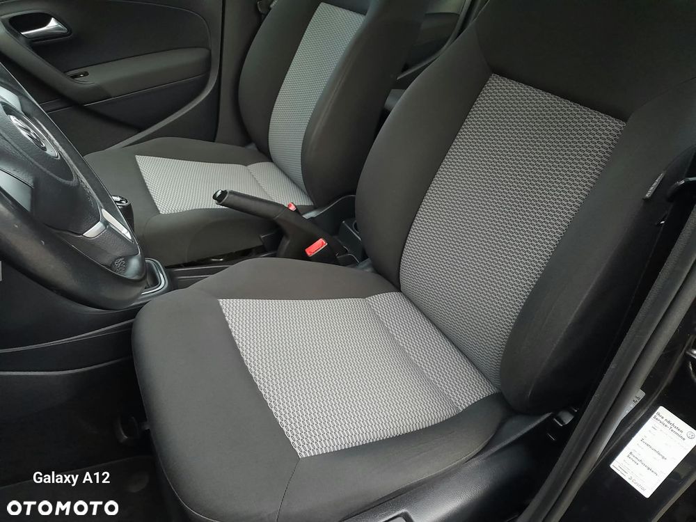 Volkswagen Polo - 21