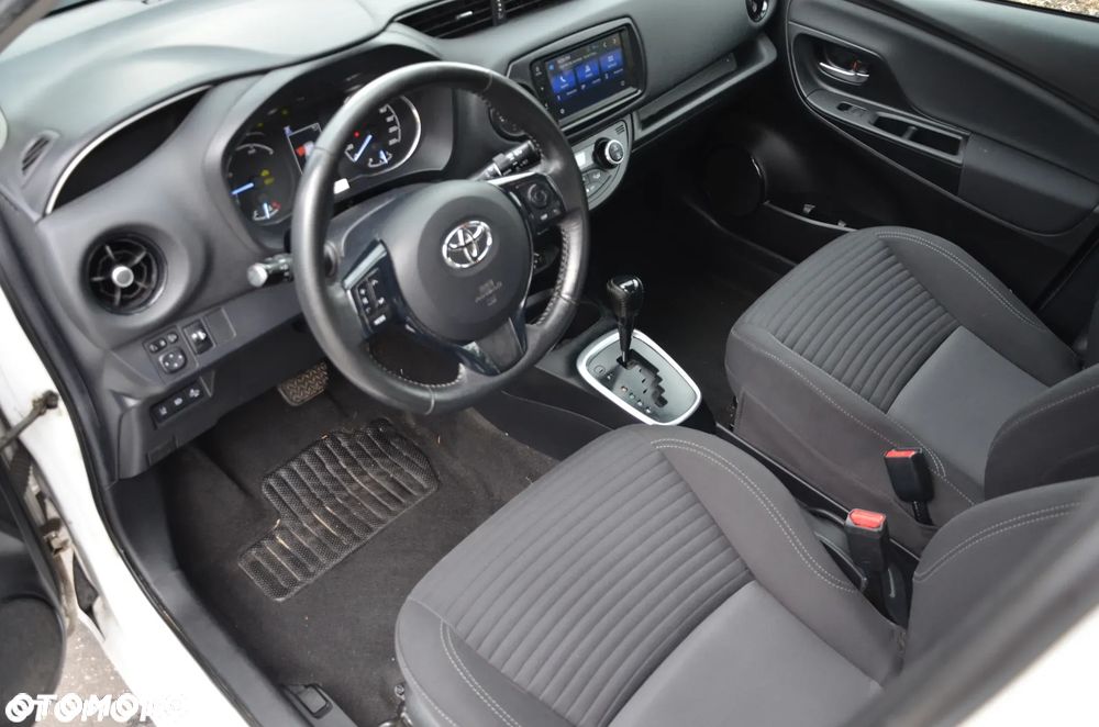 u-ywany-toyota-yaris-2020-35-900-pln-157-000-km-otomoto-pl