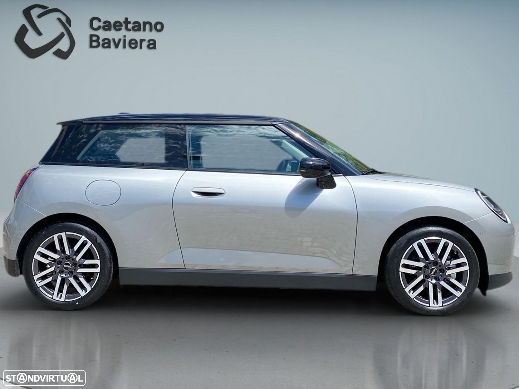 MINI 3 Portas Cooper E Classic S - 19