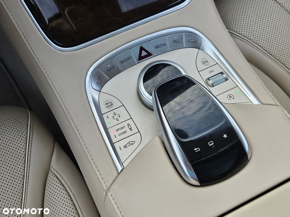 Mercedes-Benz Klasa S 500 4-Matic L 9G-TRONIC - 12