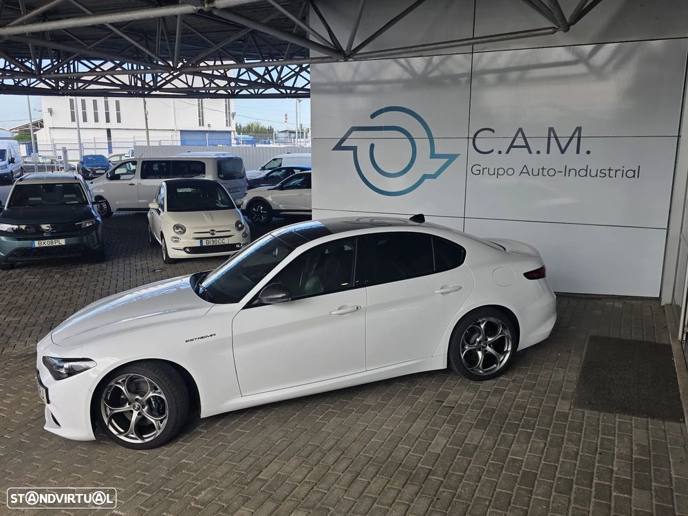 Alfa Romeo Giulia 2.2 D Estrema Q4 AT8 - 7