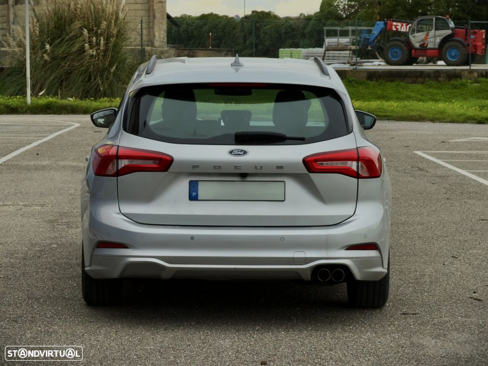 Ford Focus SW 1.5 TDCi ST-Line - 4