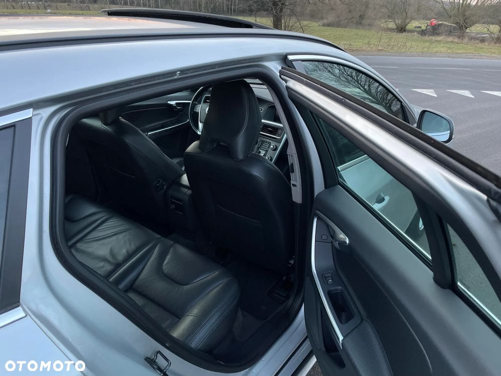 Volvo V60 - 10