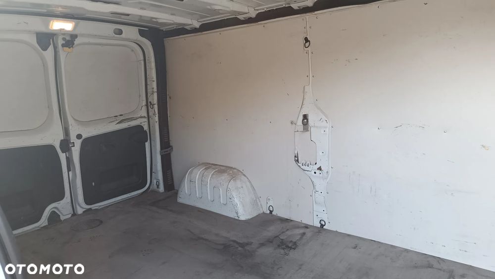 Renault Trafic, Movano - 10