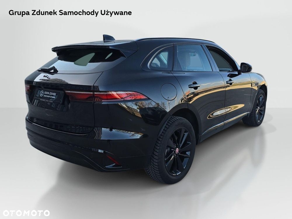 Jaguar F-Pace - 5