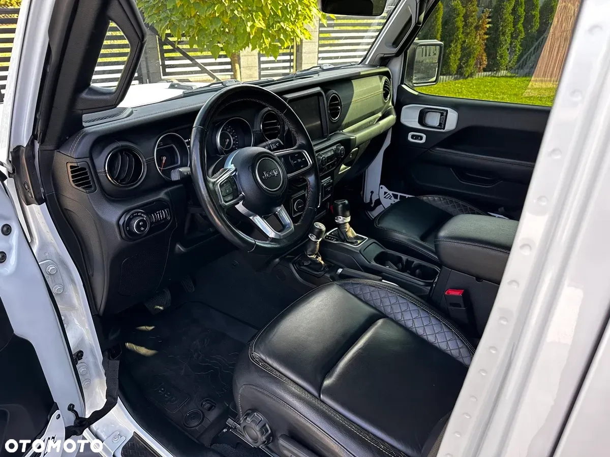 Jeep Gladiator - 22