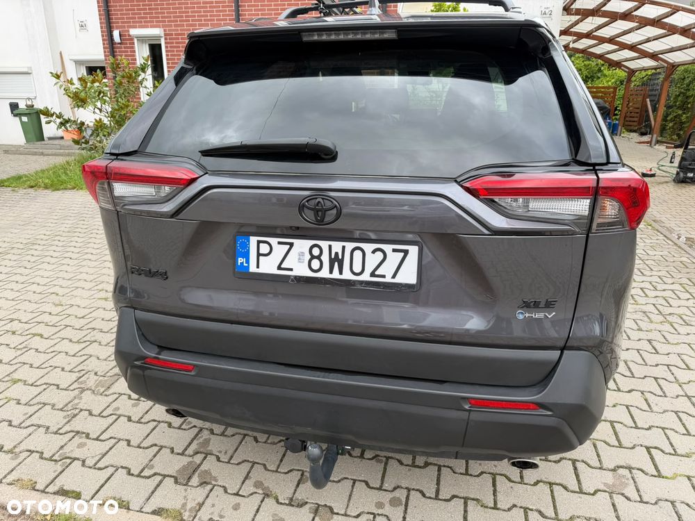 Toyota RAV4 - 4
