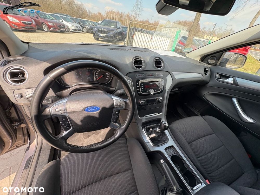 Ford Mondeo 1.6 T Platinium X Plus (Titanium) - 20