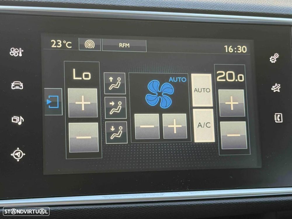 Peugeot 308 1.6 BlueHDi Style - 44