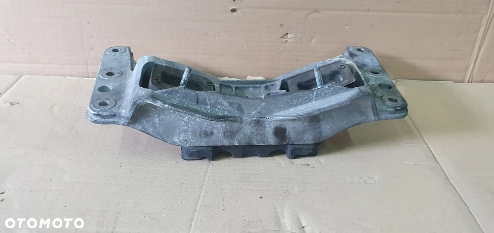 Łapa poduszka skrzyni biegów BMW 6 E63 3.0 6764617 - 4