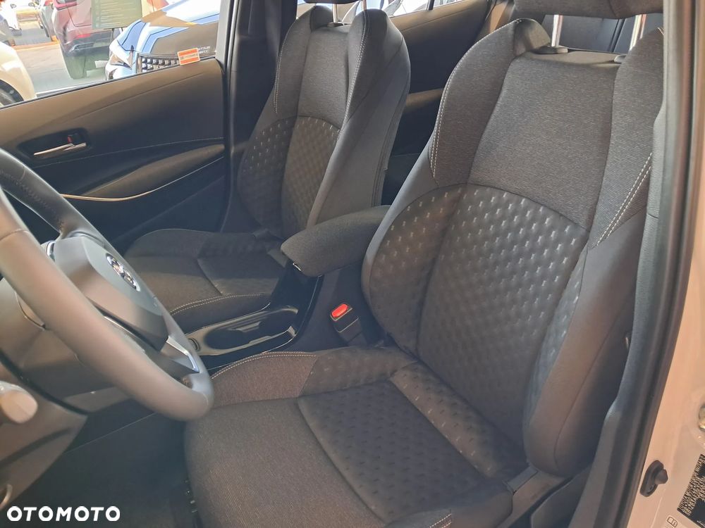 Toyota Corolla 1.8 Hybrid Comfort - 11