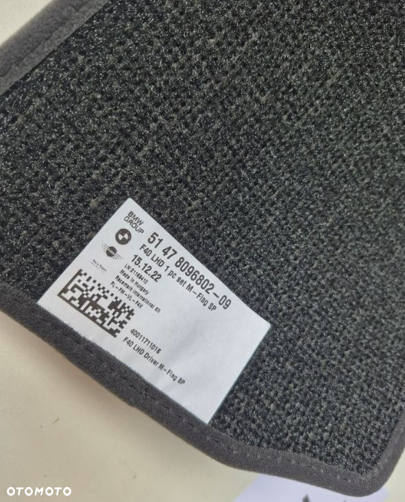 DYWANIK PODŁOGOWY KIEROWCY LEWY BMW F40 8096802 51478096802 - 2