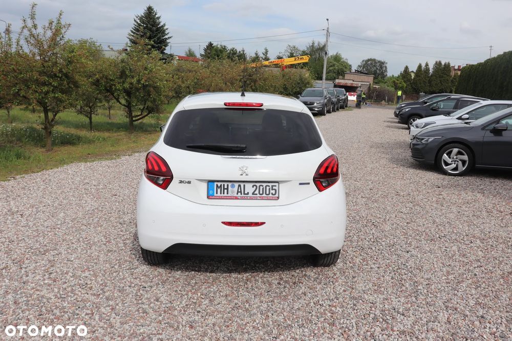 Peugeot 208 82 VTI Allure - 5