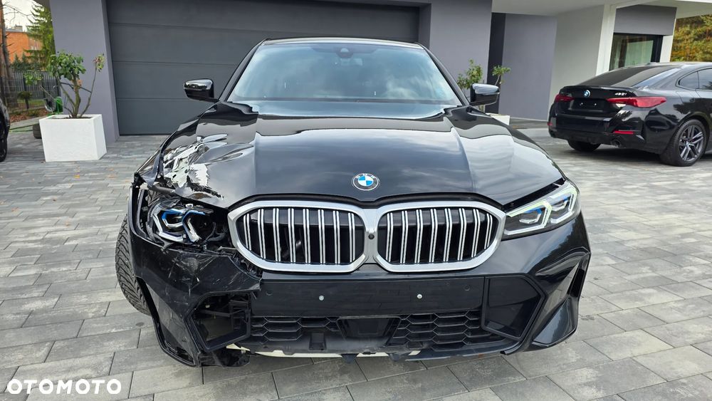 BMW Seria 3 330i xDrive M Sport sport - 15