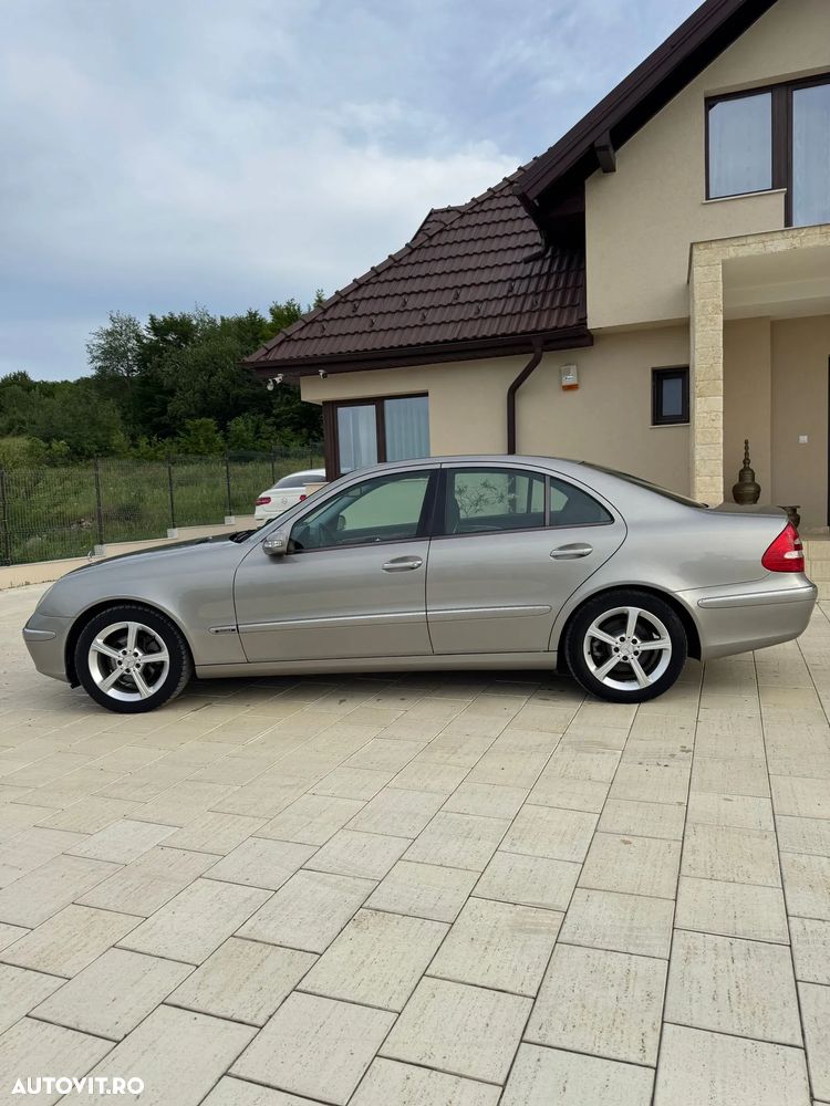 Mercedes-Benz E 200 CDI Automatik Elegance - 2
