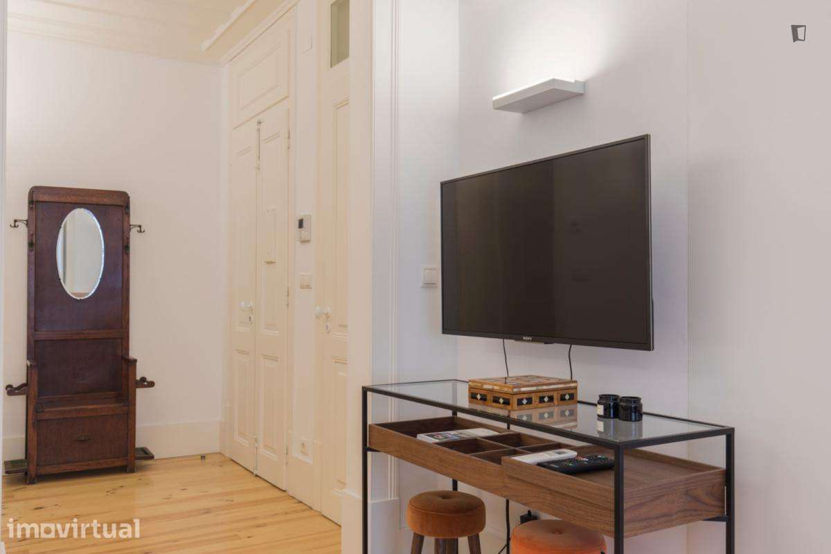 Apartamento com 2 quartos - localizado em Baixa Lisbon - Grande imagem: 2/46