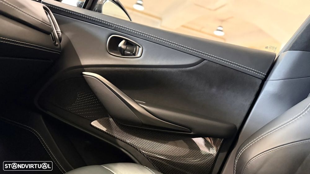 Aston Martin DBX 707 - 44