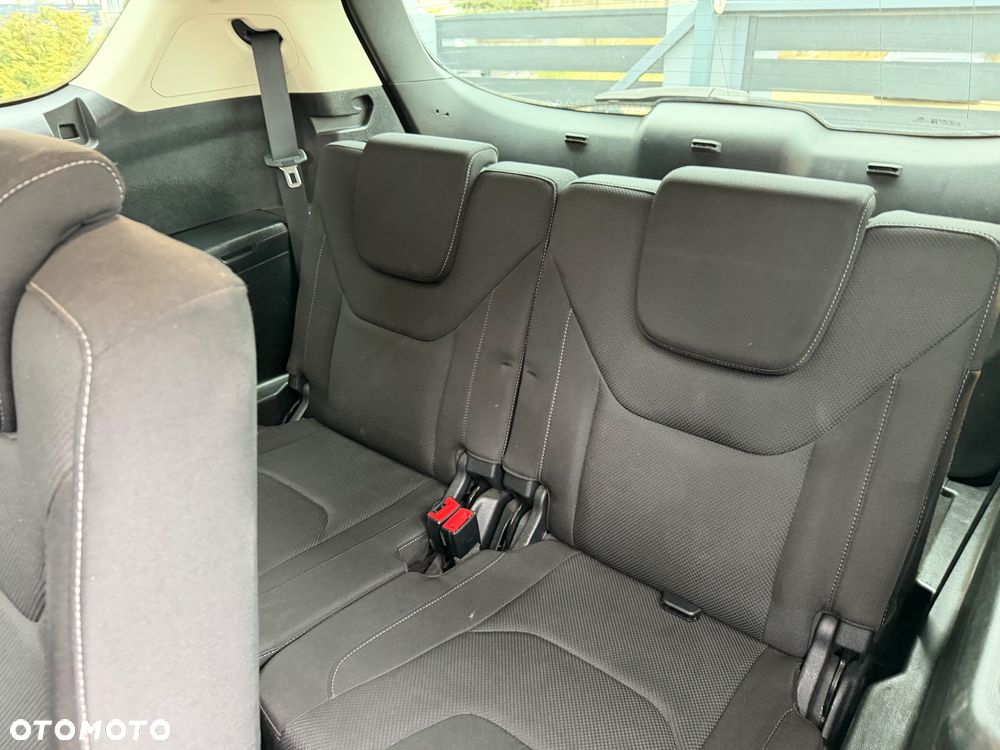 Ford S-Max 2.0 EcoBlue Titanium - 11