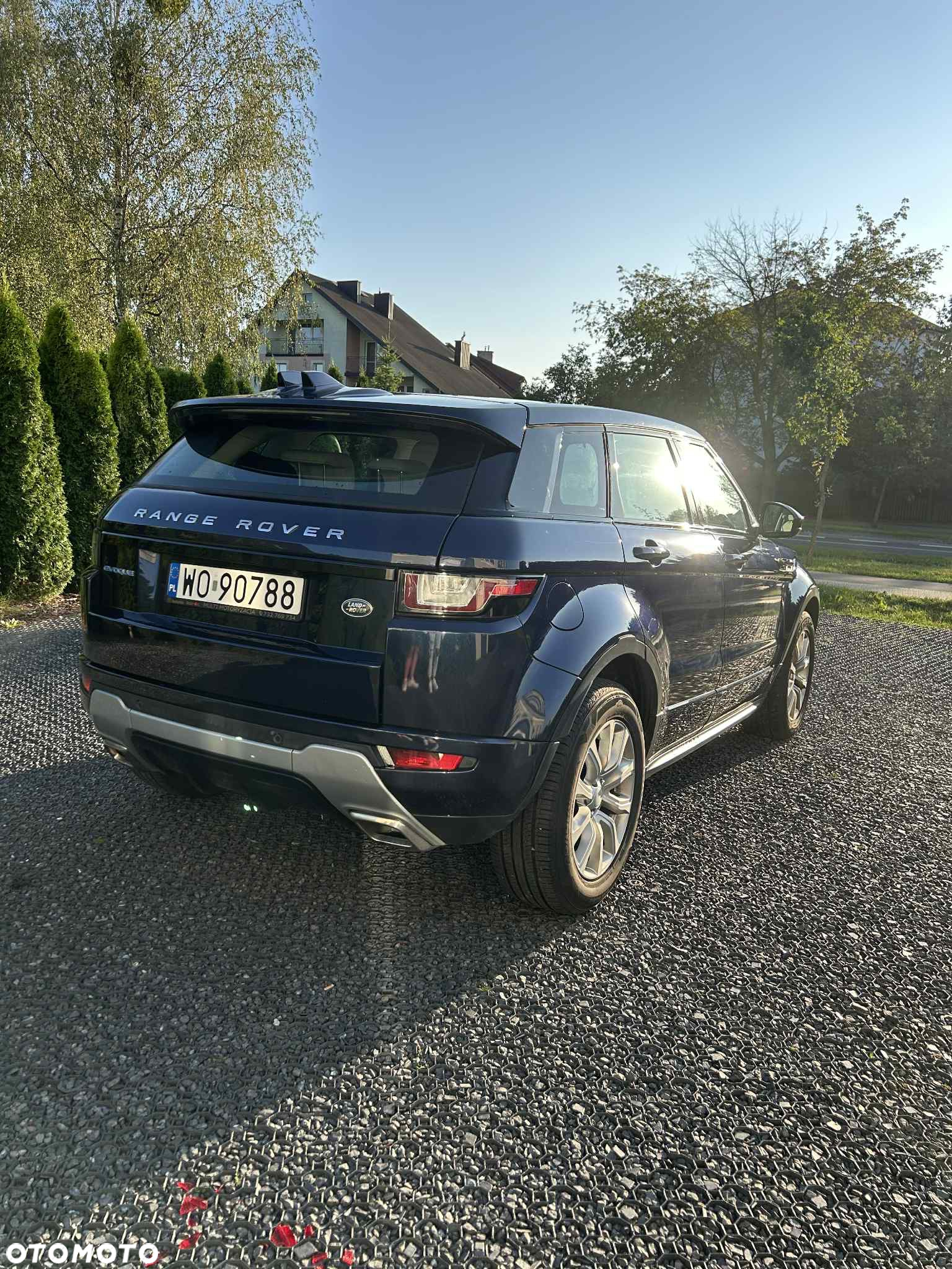Land Rover Range Rover Evoque 2.0 D150 R-Dynamic - 12