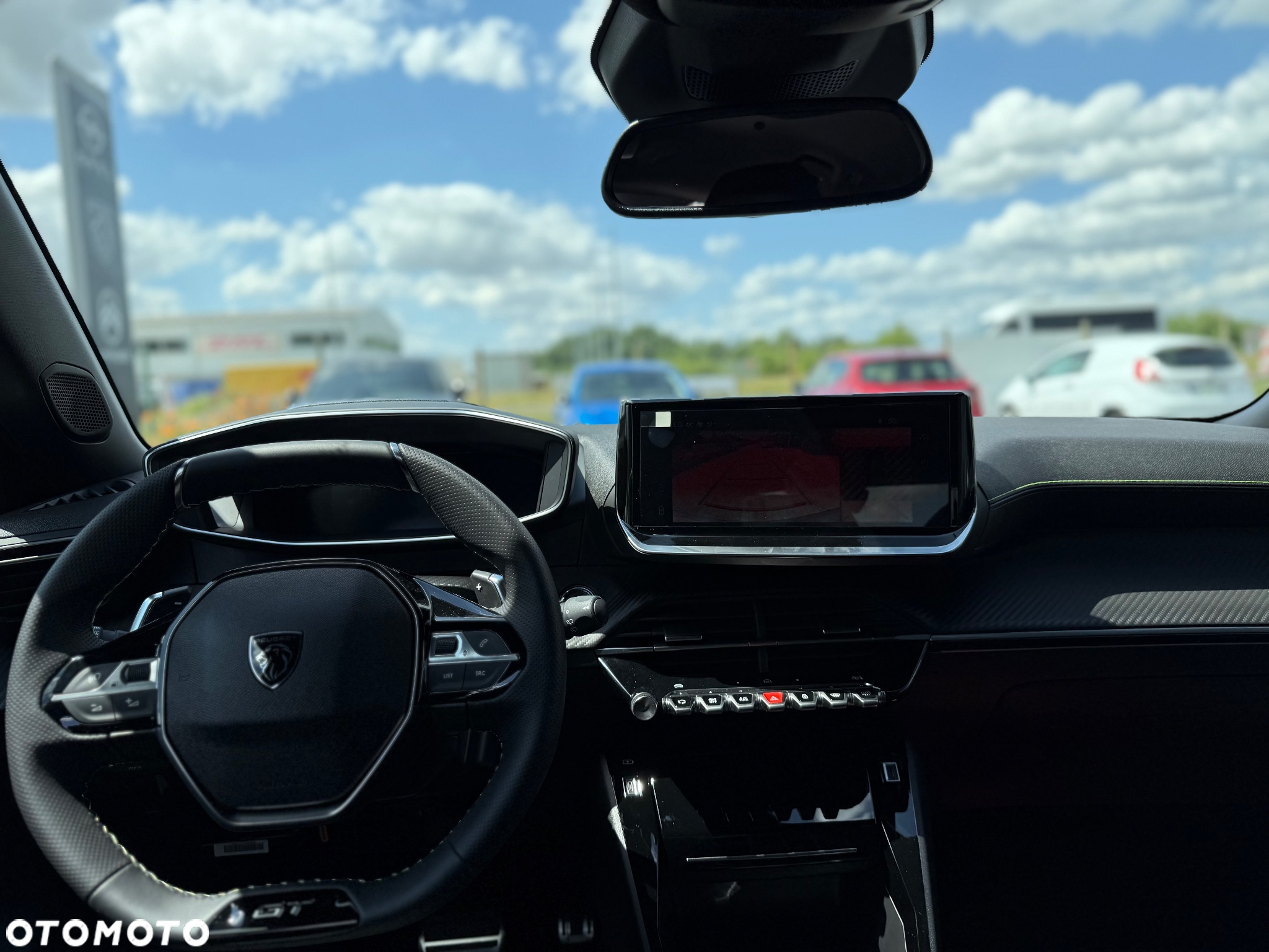 Peugeot 2008 PureTech mHEV Allure e-DCS6 - 18
