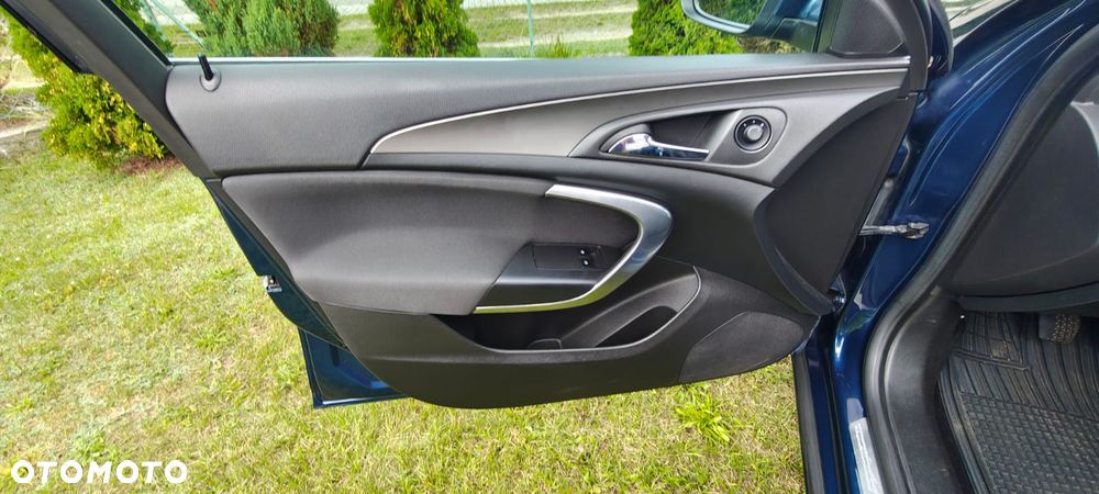 Opel Insignia 2.0 CDTI Design Edition - 13