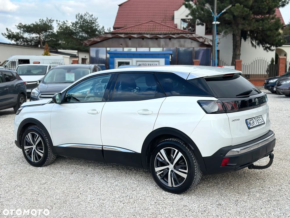 Peugeot 3008 1.5 BlueHDi Allure S&S - 11
